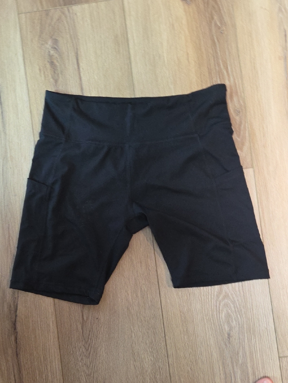 Baleaf Black High-Rise Bike Shorts with Side Pockets